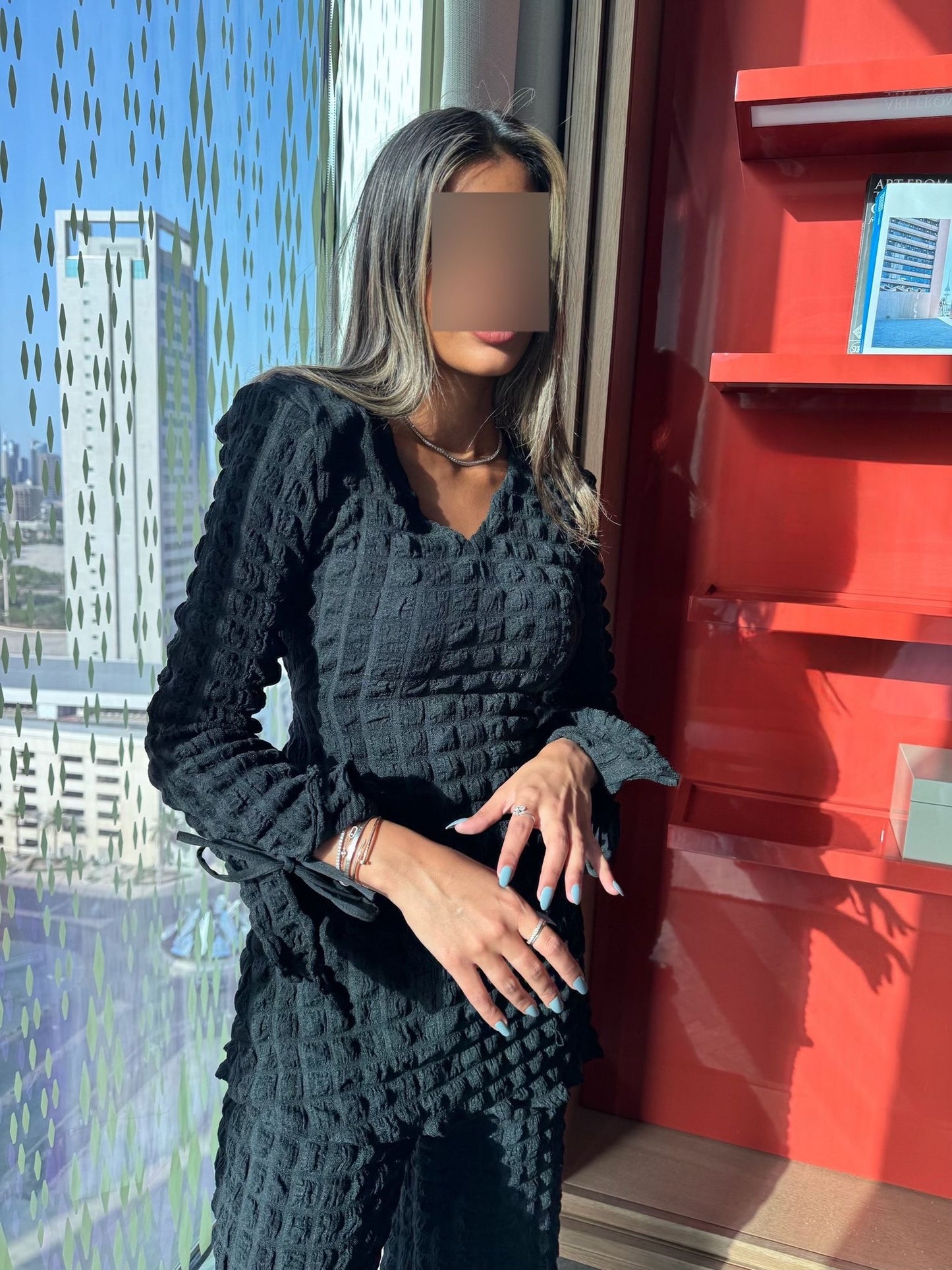 Black set
