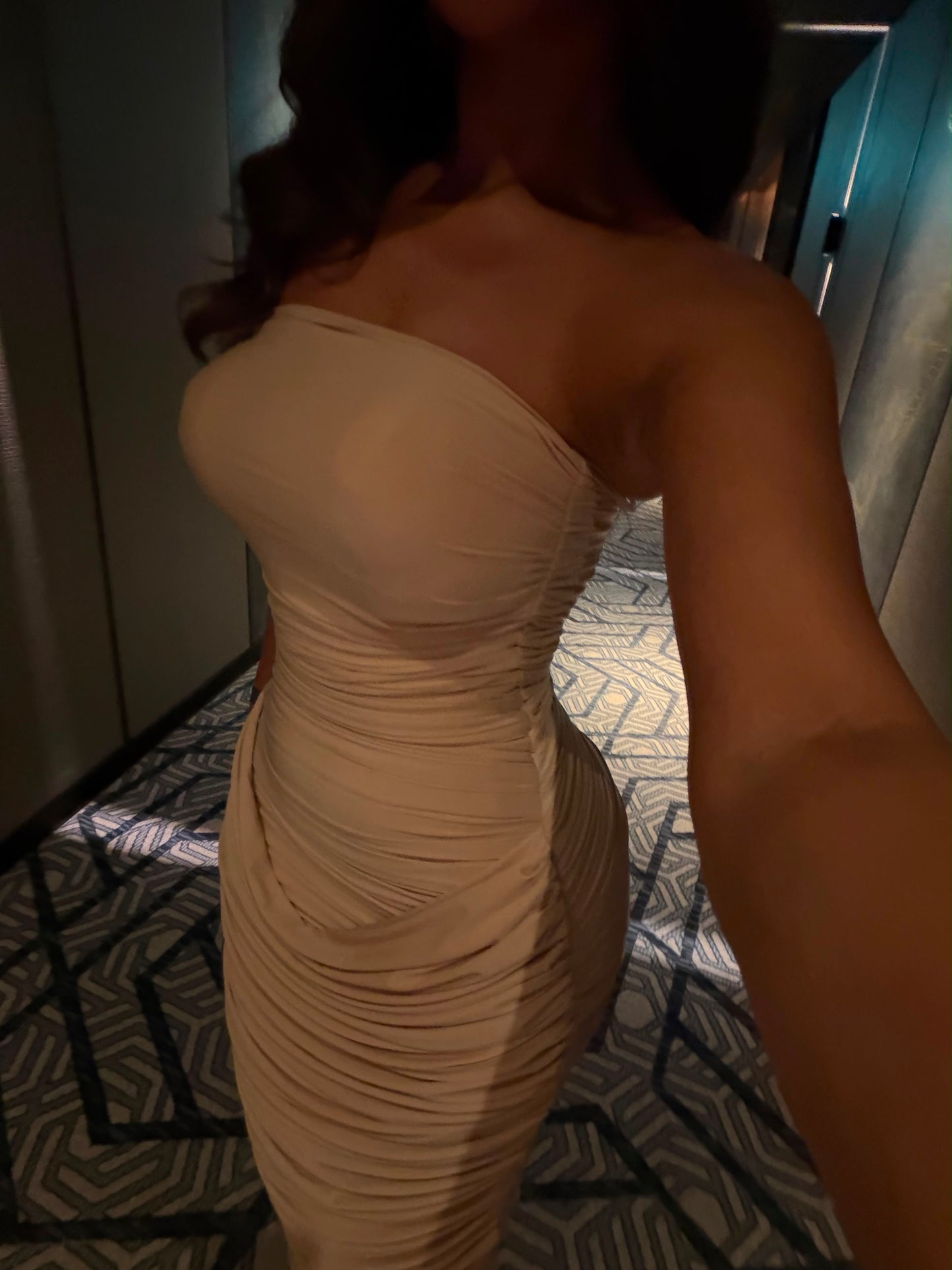 Nude Veil