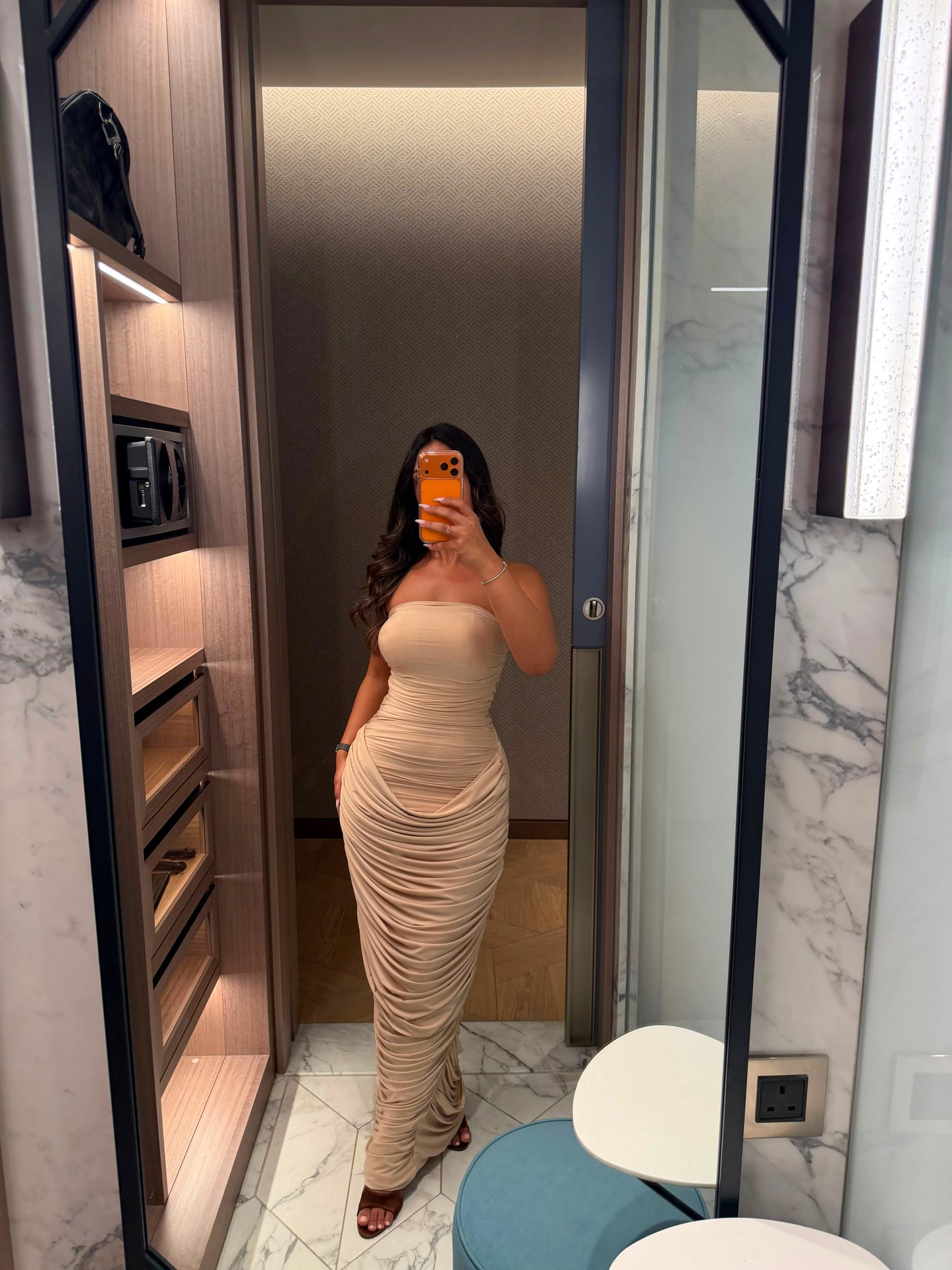 Nude Veil