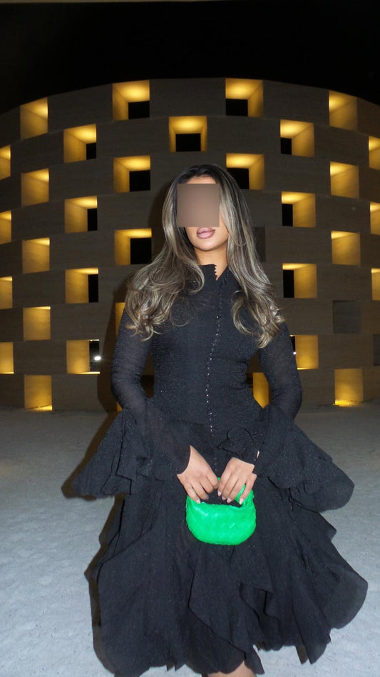Blush black
