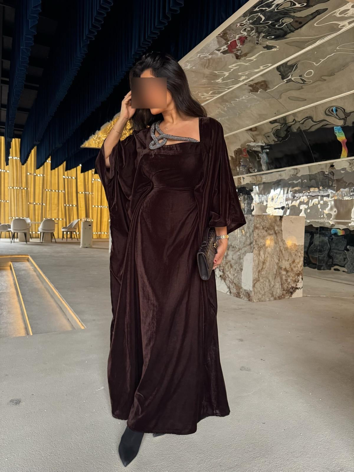 Crystal velvet brown