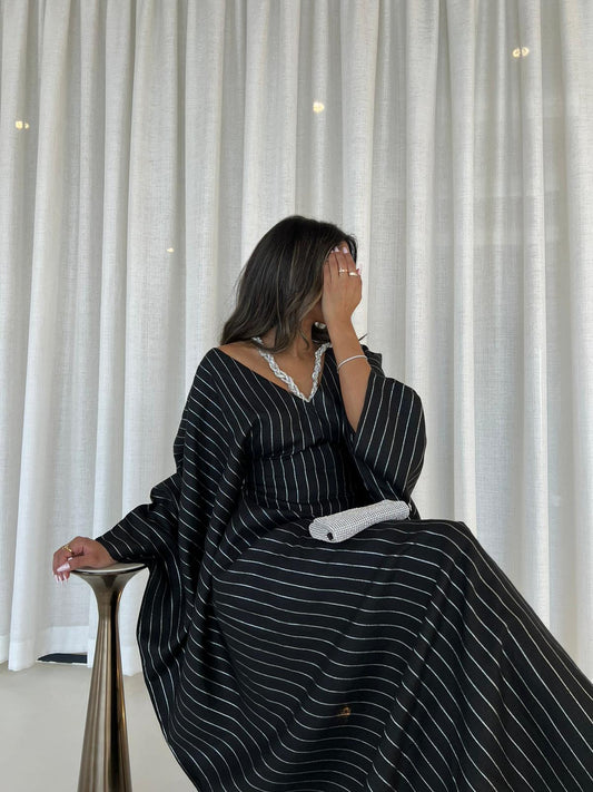 Luna - shinny black linen