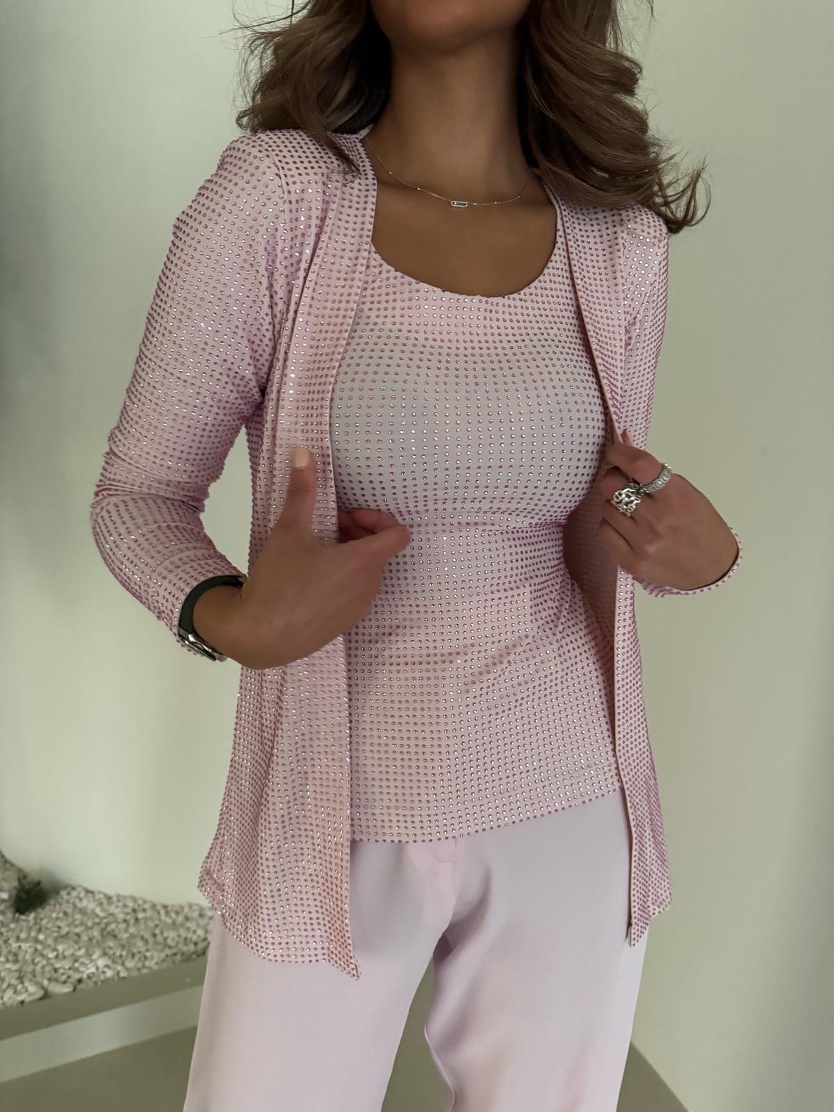 Pinky crystal