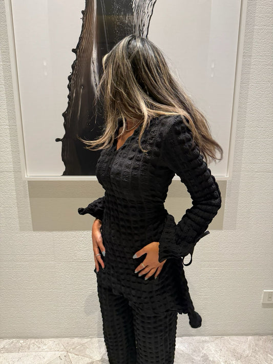 Black set